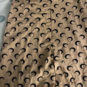 Stylish Tan and Black Women's leggings
Marine serre worn once
